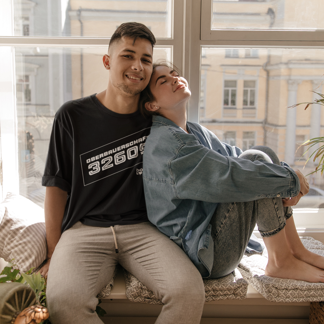 Dorflove-PLZ-Oversize-Shirt-schwarz