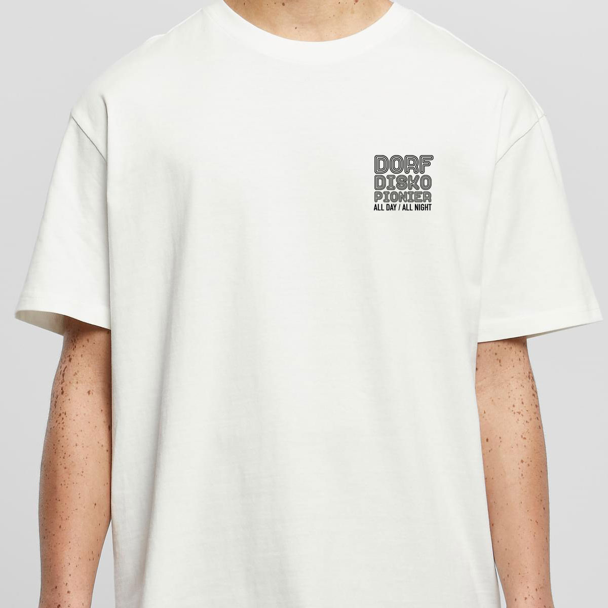 Dorflove_disko_oversized-shirt-weiss-vorne